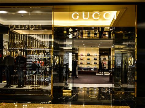 how much is a gucci bag in dubai|gucci store dubai mall.